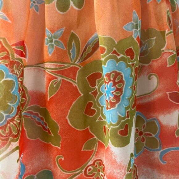 Plus Size ~ Sexy Summer Floral Top - Picture 4 of 8